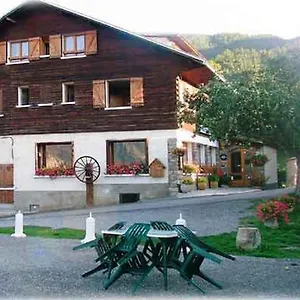 Du Rochasson Hotel